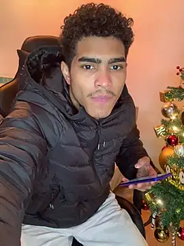 Ryan-hot online show from December 11, 2024, 11:10 pm