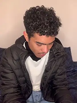 Ryan-hot online show from December 15, 2024, 9:53 pm