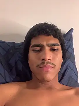 Ryan-hot online show from December 18, 2024, 4:53 am