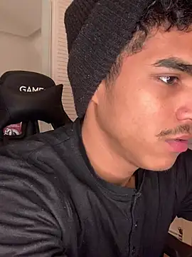 Ryan-hot online show from December 20, 2024, 12:52 am