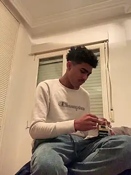 Ryan-hot online show from December 27, 2024, 11:53 pm