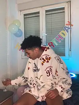 Ryan-hot online show from December 30, 2024, 10:45 pm