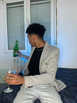 Ryan-hot online show from January 1, 2025, 5:22 am