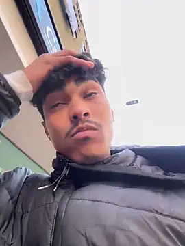 Ryan-hot online show from March 11, 2025, 3:12 pm