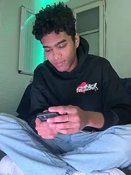 Ryan-hot online show from October 27, 2025, 8:57 pm