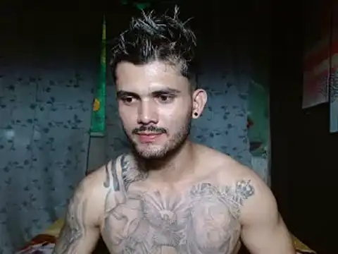 Snapshot of carlos_boosx chatting on December 15, 2024, 3:20 pm carlos boosx online show from December 15, 2024, 3:20 pm