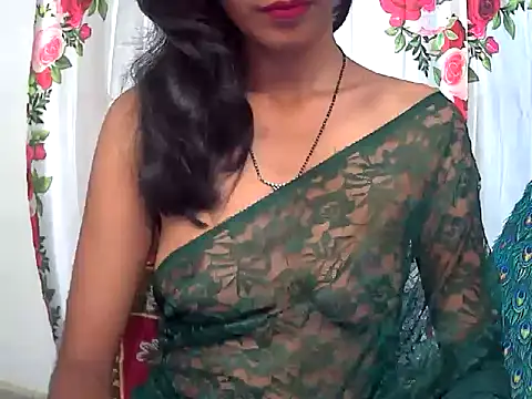 sexy janu25 online show from March 26, 2026, 5:46 am