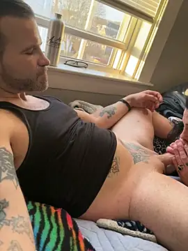 Snapshot of johnnyrockit chatting on December 20, 2024, 12:27 pm johnnyrockit online show from December 20, 2024, 12:27 pm