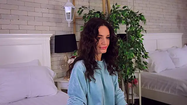 CarlaWhite online show from October 5, 2025, 3:49 am