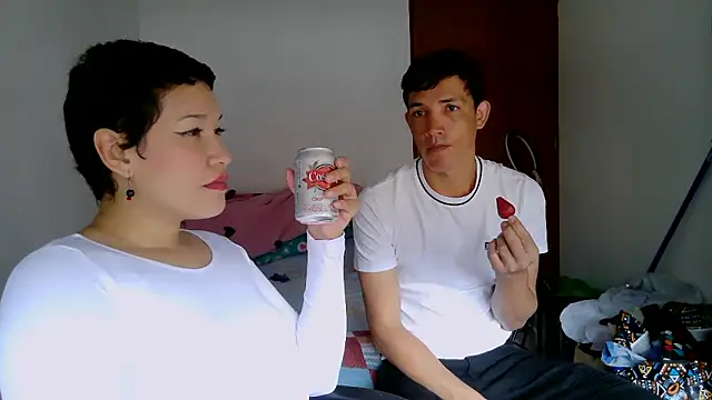 Snapshot of luxandracon23 chatting on February 15, 2026, 4:03 pm luxandracon23 online show from February 15, 2026, 4:03 pm