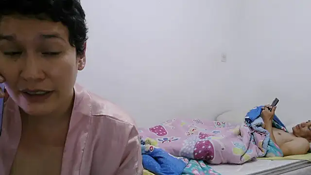 Snapshot of luxandracon23 chatting on February 24, 2026, 1:20 pm luxandracon23 online show from February 24, 2026, 1:20 pm