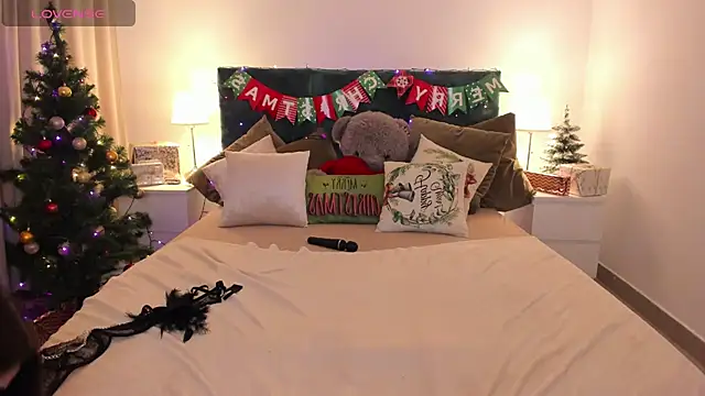 Snapshot of Aria_Blisss chatting on January 7, 2025, 2:41 pm Aria Blisss online show from January 7, 2025, 2:41 pm