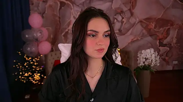 Snapshot of MilashaLovely chatting on January 28, 2025, 7:00 am MilashaLovely online show from January 28, 2025, 7:00 am