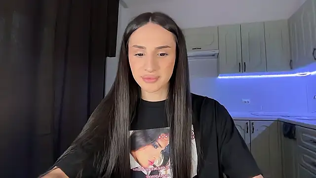 Kim Oberlin  online show from March 3, 2026, 2:01 pm