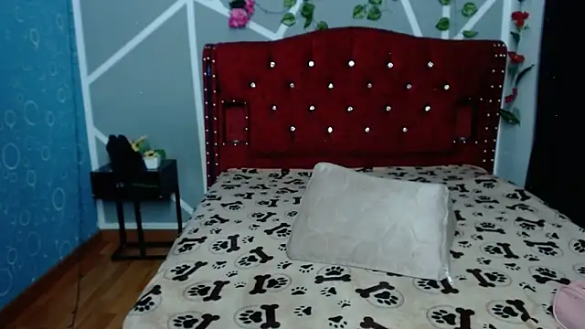 Snapshot of stephanieross202cl chatting on February 7, 2025, 3:23 am stephanieross202cl online show from February 7, 2025, 3:23 am