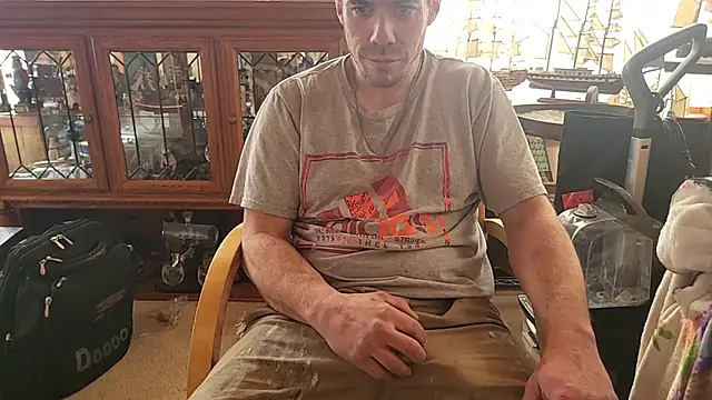 Snapshot of ScubaStevex chatting on February 11, 2026, 3:39 pm ScubaStevex online show from February 11, 2026, 3:39 pm