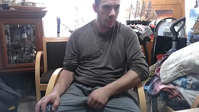 Snapshot of ScubaStevex chatting on February 15, 2026, 1:20 pm ScubaStevex online show from February 15, 2026, 1:20 pm