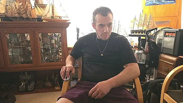 Snapshot of ScubaStevex chatting on February 23, 2026, 5:43 pm ScubaStevex online show from February 23, 2026, 5:43 pm