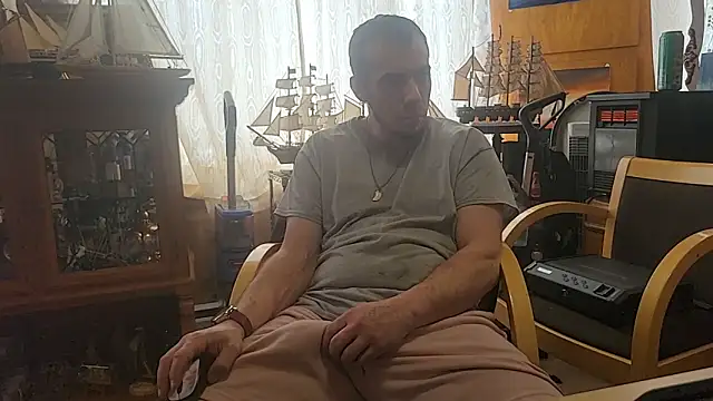 Snapshot of ScubaStevex chatting on February 25, 2026, 5:55 pm ScubaStevex online show from February 25, 2026, 5:55 pm