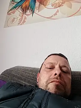 ich411983 online show from April 3, 2026, 10:57 am