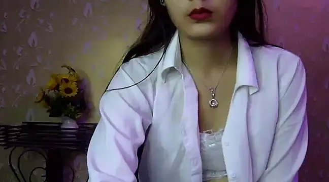 Snapshot of sonam_love- chatting on January 4, 2025, 12:59 pm sonam love- online show from January 4, 2025, 12:59 pm