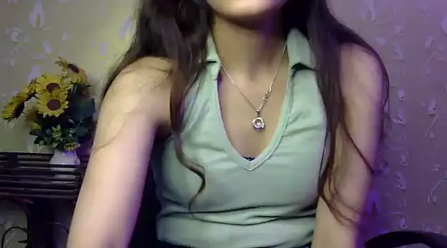 Snapshot of sonam_love- chatting on January 6, 2025, 9:00 pm sonam love- online show from January 6, 2025, 9:00 pm