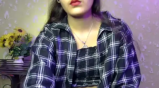 Snapshot of sonam_love- chatting on January 9, 2025, 4:39 pm sonam love- online show from January 9, 2025, 4:39 pm