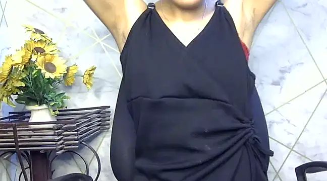 Snapshot of sonam_love- chatting on February 20, 2025, 12:36 pm sonam love- online show from February 20, 2025, 12:36 pm