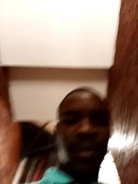 Snapshot of Lexwelll chatting on February 26, 2025, 12:47 pm Lexwelll online show from February 26, 2025, 12:47 pm