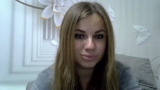 Snapshot of TinaFun4u chatting on November 7, 2025, 9:04 pm TinaFun4u online show from November 7, 2025, 9:04 pm