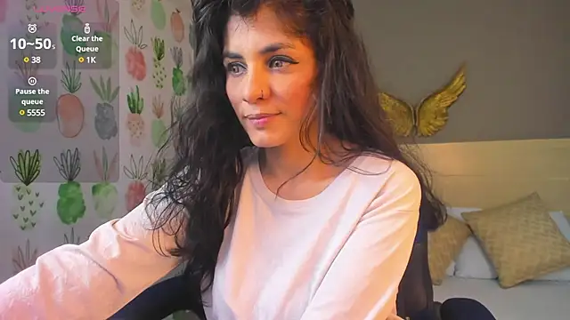 elissa iris online show from January 9, 2025, 7:18 pm