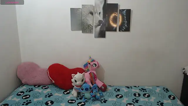 Pocahontas Princess  online show from October 1, 2025, 3:18 pm