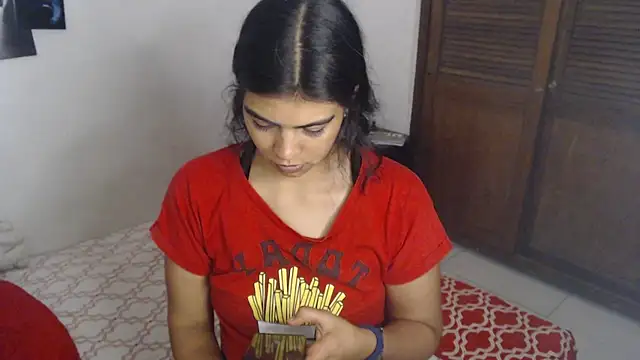 Pocahontas Princess  online show from April 26, 2026, 3:37 am