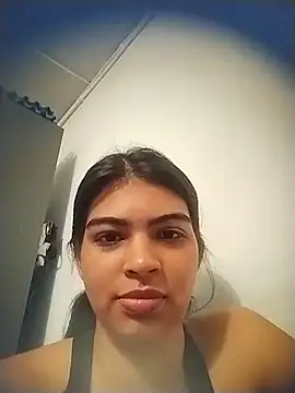 Snapshot of Pocahontas_Princess_ chatting on May 28, 2026, 6:38 pm Pocahontas Princess online show from May 28, 2026, 6:38 pm