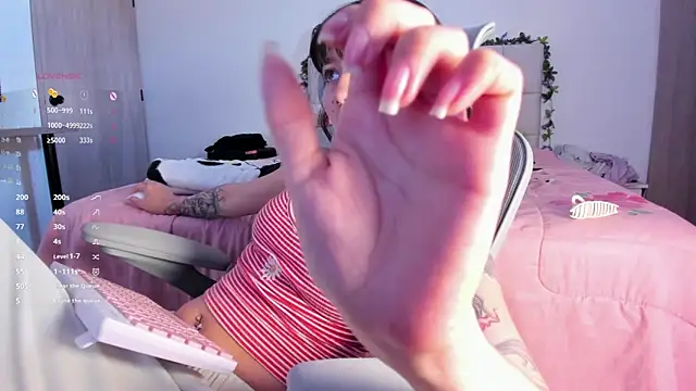 Snapshot of Sakito_Tokio chatting on September 13, 2025, 8:30 pm Sakito Tokio online show from September 13, 2025, 8:30 pm