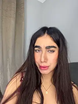 Meryem Queen online show from May 17, 2026, 8:27 pm