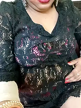 Snapshot of Simran-Kudi chatting on January 11, 2025, 8:22 am Simran-Kudi online show from January 11, 2025, 8:22 am