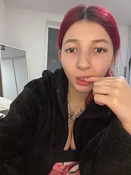 Alissa kiss online show from December 18, 2024, 12:21 am