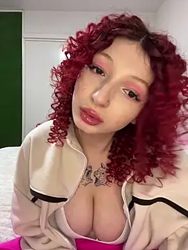 Alissa kiss online show from January 15, 2025, 4:00 pm