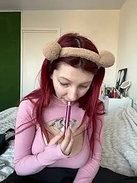 Alissa kiss online show from February 25, 2025, 2:54 pm