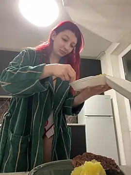 Alissa kiss online show from March 3, 2025, 4:24 pm