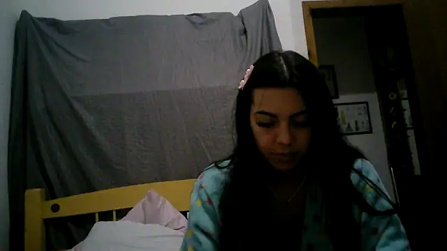 Snapshot of isabella048 chatting on September 22, 2025, 8:11 pm isabella048 online show from September 22, 2025, 8:11 pm