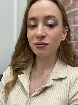  AngelMoon  online show from September 22, 2025, 4:14 am