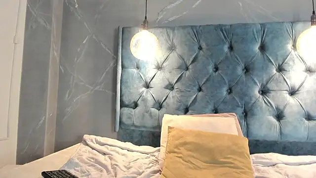 Nataliestark online show from December 16, 2024, 4:27 pm