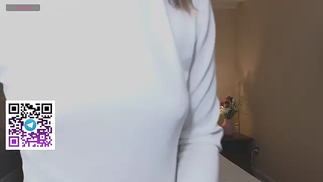 Snapshot of UdelaAshfield chatting on March 1, 2025, 7:37 pm UdelaAshfield online show from March 1, 2025, 7:37 pm