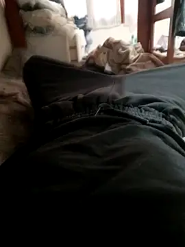 Loytder online show from November 8, 2025, 10:08 pm