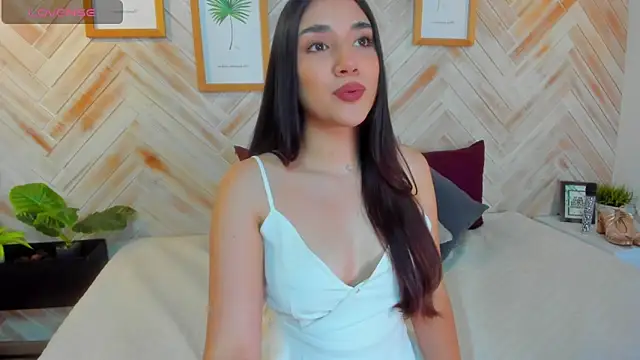 AniiRose online show from January 29, 2025, 1:27 am