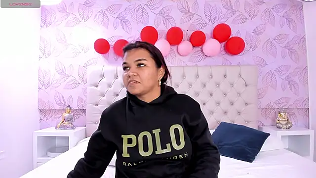 Snapshot of Carolina_Evanss chatting on February 18, 2025, 3:31 am Carolina Evanss online show from February 18, 2025, 3:31 am