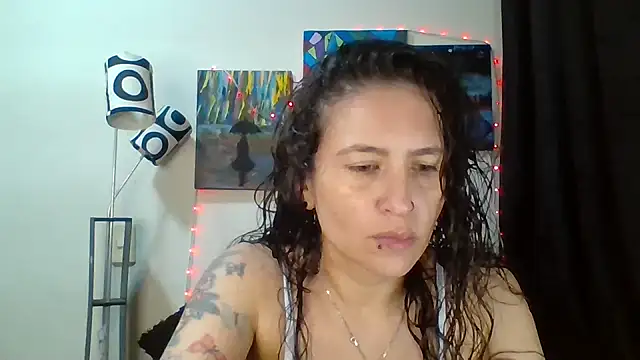 Snapshot of Leyla_Horny_Bg chatting on March 23, 2026, 11:53 pm Leyla Horny Bg online show from March 23, 2026, 11:53 pm