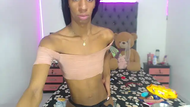 lucianadolll online show from October 4, 2025, 9:18 am